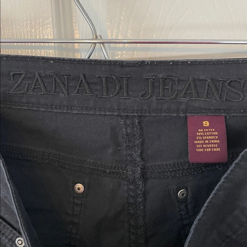 Zanadi Low Rise Shorts
